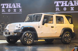 Mahindra Thar Roxx Front Left Three Quarter